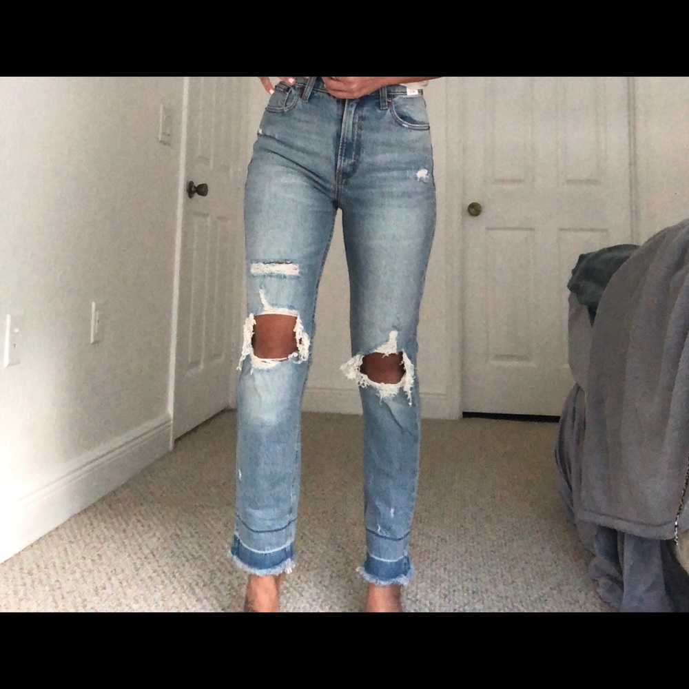 Abercrombie high waisted mom jeans 00 NWT